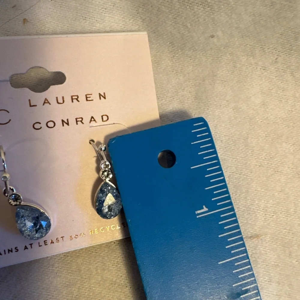 LC Lauren Conrad dainty elegant